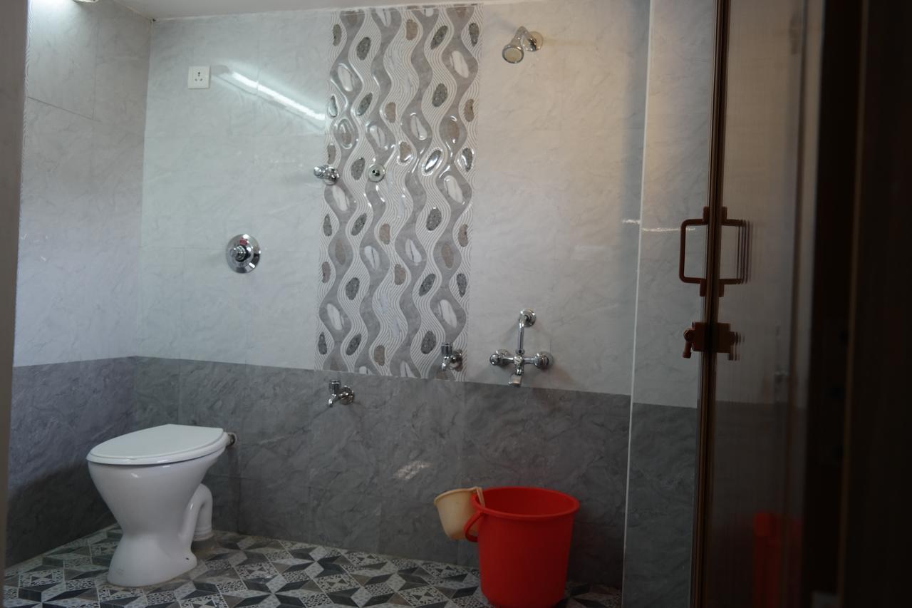 Sakthi Guest House Пондичери Екстериор снимка